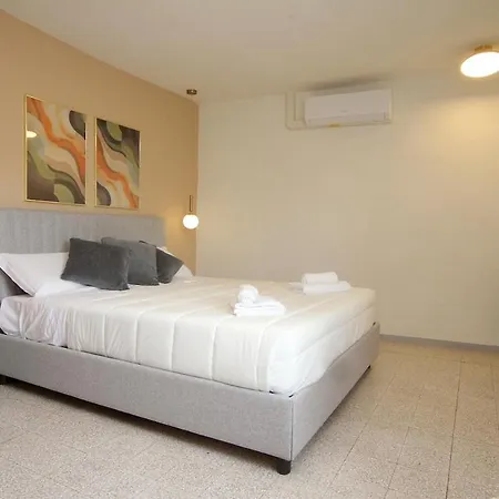 Casa Piazzetta - Wifi & A-c *