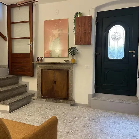 Casa Piazzetta - Wifi & A-c * Dorio