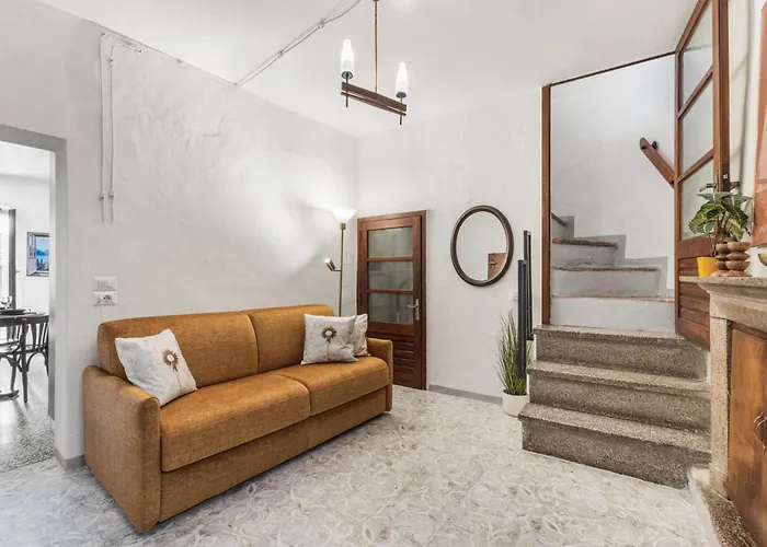 Casa Piazzetta - Wifi & A-c Apartment