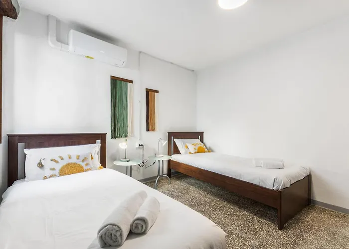 Casa Piazzetta - Wifi & A-c Apartment