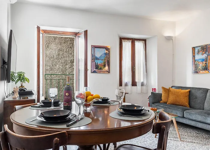 Casa Piazzetta - Wifi & A-c Apartment