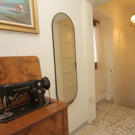 Casa Piazzetta - Wifi & A-c 公寓 Dorio